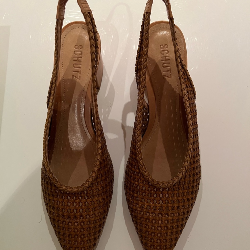SCHUTZ Tan Woven Slingback Heels